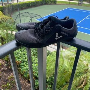 Vivobarefoot trail shoes size 13 47eu